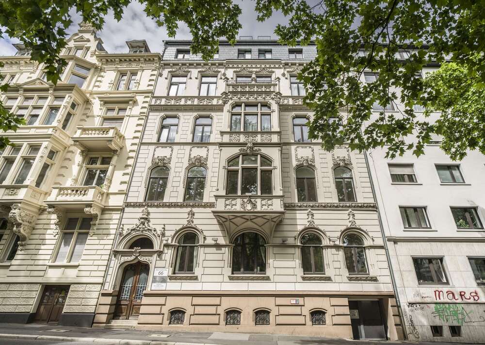 Thumbnail-Wohnung zum Mieten in Wiesbaden 2.600,00 € 168.08 m²