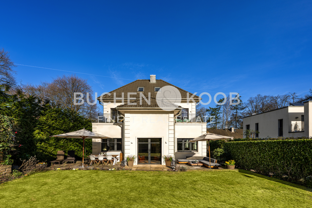 Thumbnail-Haus zum Kaufen in Hamburg 2.450.000,00 € 231 m²