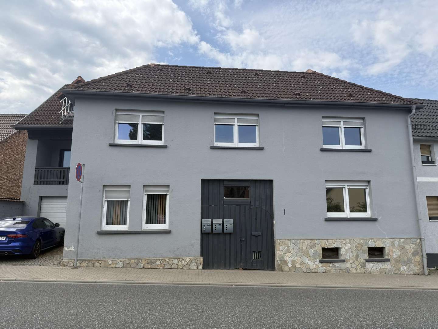 Thumbnail-Haus zum Mieten in Friedberg 2.490,00 € 195 m²