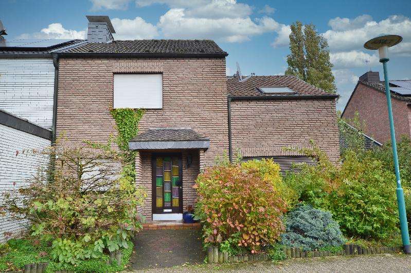 Thumbnail-Haus zum Kaufen in Duisburg- Aldenrade 329.000,00 € 159 m²