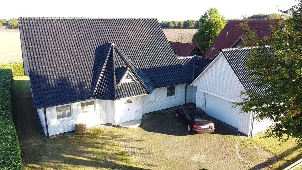 Thumbnail-Haus zum Kaufen in Kutenholz 545.000,00 € 240 m²