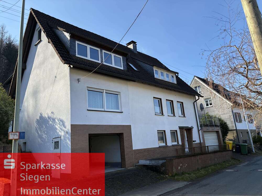 Thumbnail-Haus zum Kaufen in Netphen 220.000,00 € 180 m²