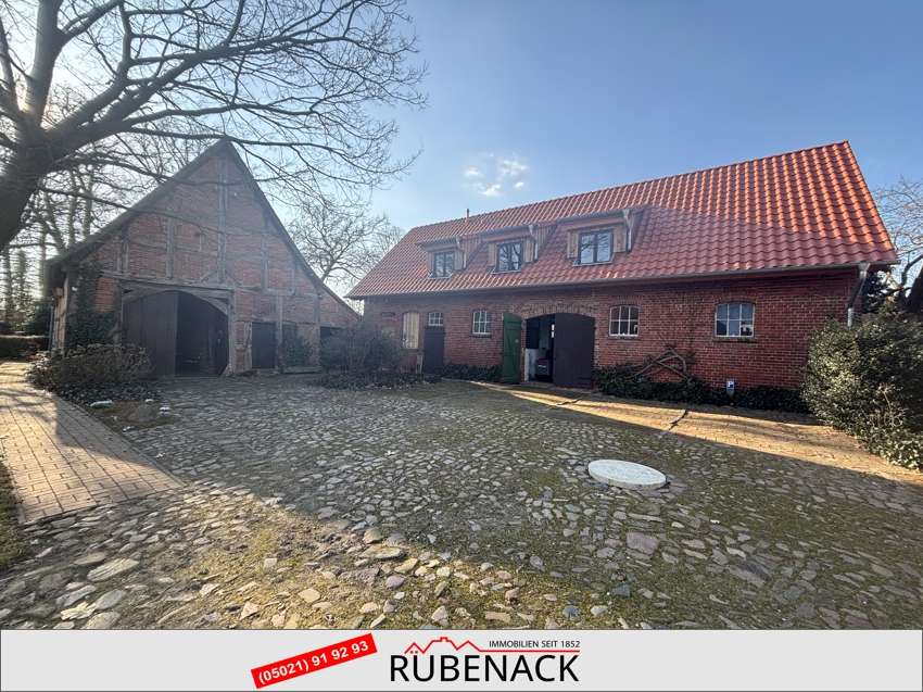 Thumbnail-Haus zum Kaufen in Estorf 485.000,00 € 325 m²