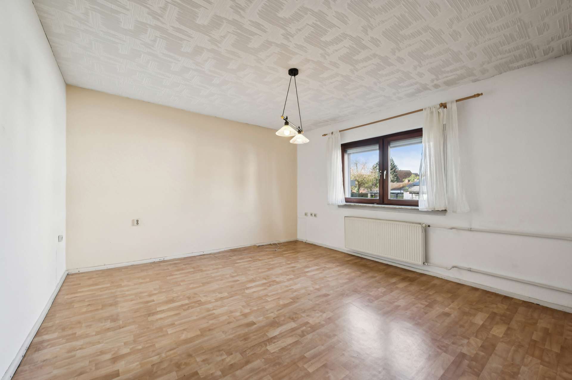 Thumbnail-Haus zum Kaufen in Mannheim 57.000,00 € 109 m²