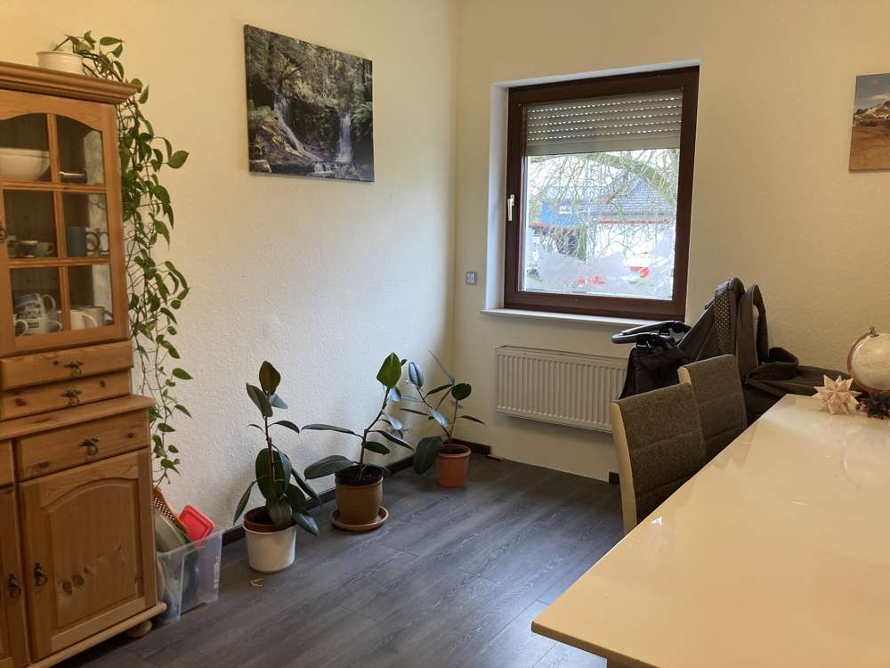 Thumbnail-Wohnung zum Kaufen in Rastatt Wintersdorf 275.000,00 € 98 m²