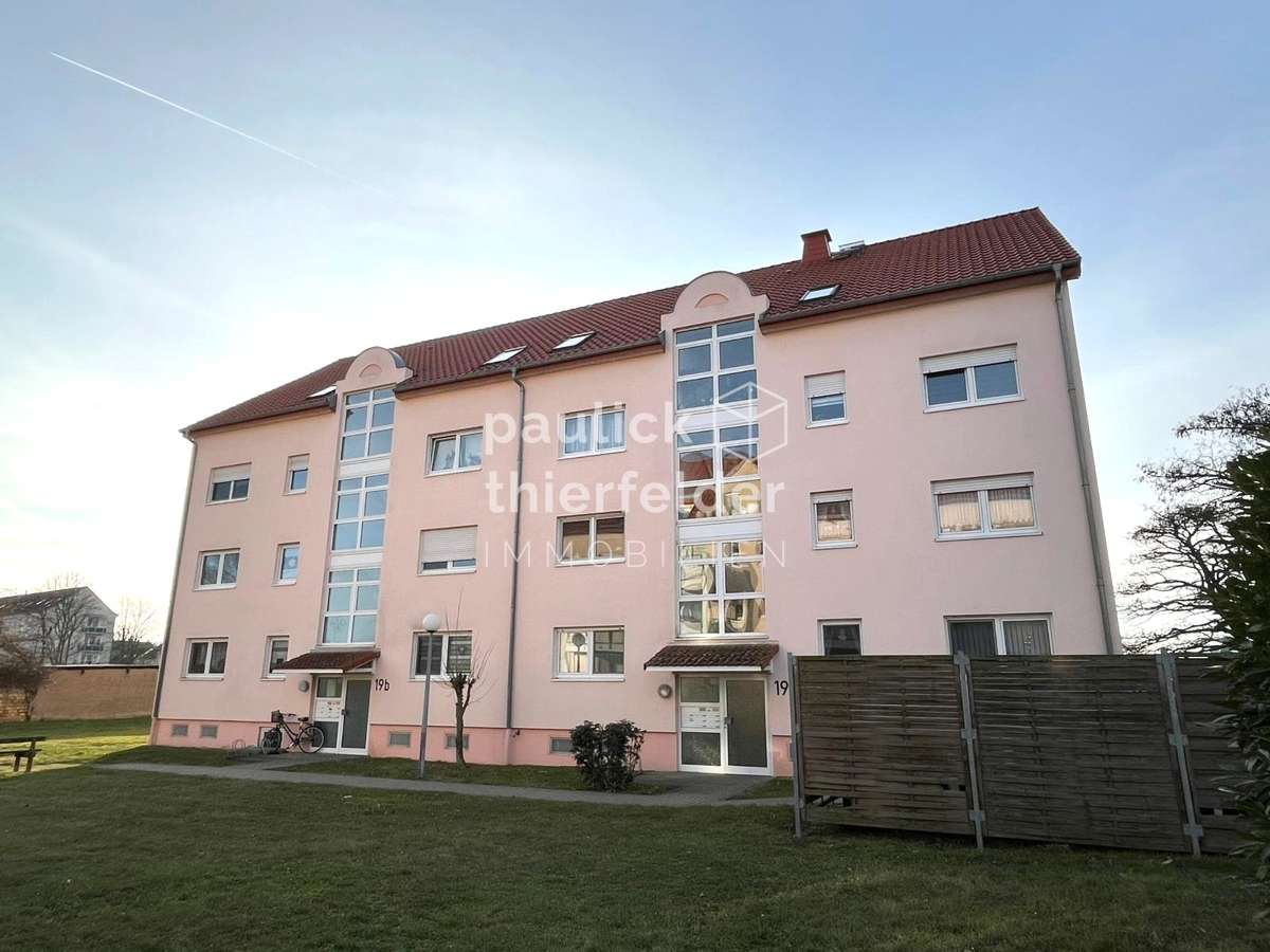 Thumbnail-Wohnung zum Kaufen in Markranstädt 95.000,00 € 62 m²