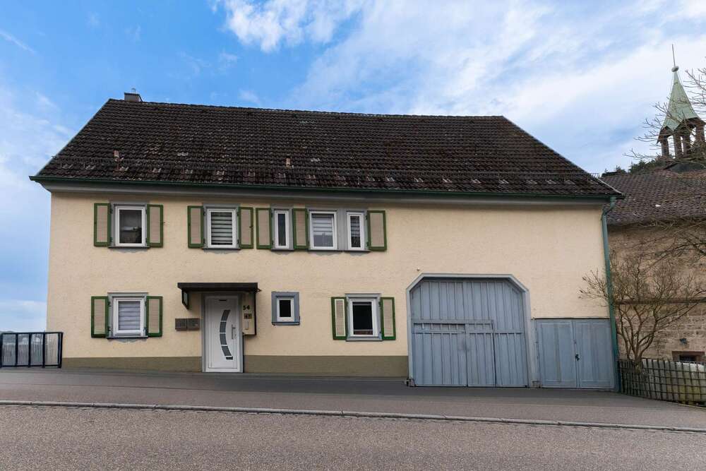 Thumbnail-Haus zum Kaufen in Horb am Neckar 399.000,00 € 180 m²