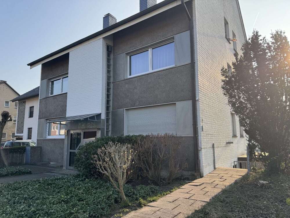 Thumbnail-Wohnung zum Kaufen in Düsseldorf-Unterbach 349.000,00 € 102 m²