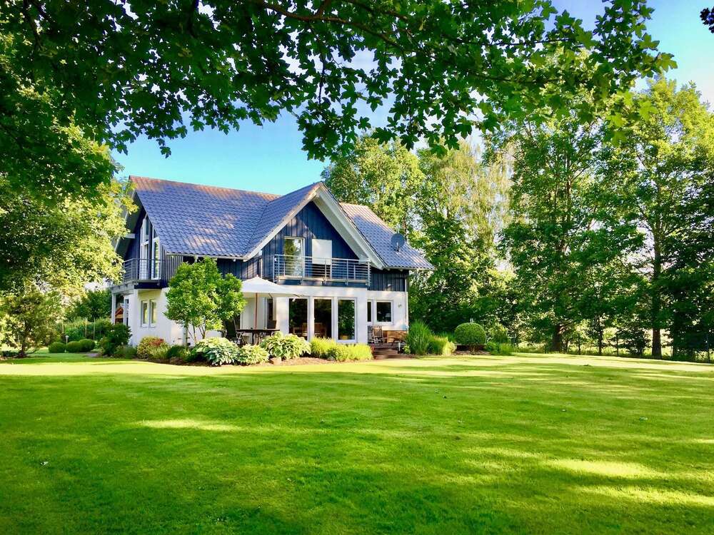 Thumbnail-Haus zum Kaufen in Fredersdorf 875.000,00 € 207.79 m²