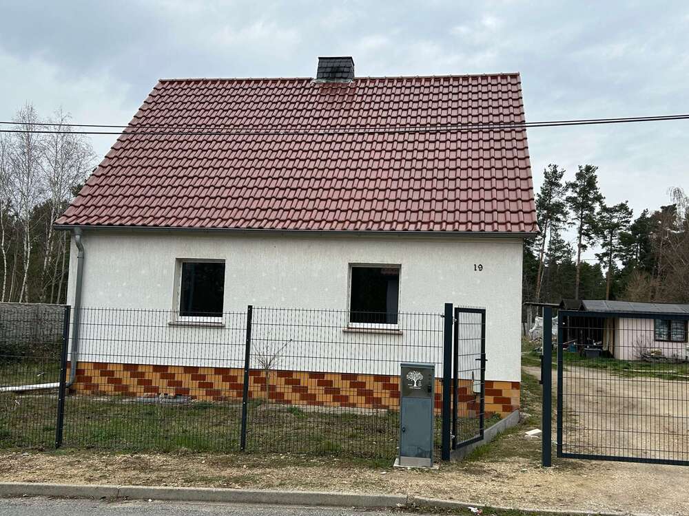 Thumbnail-Haus zum Kaufen in Bernsdorf 230.000,00 € 154.85 m²