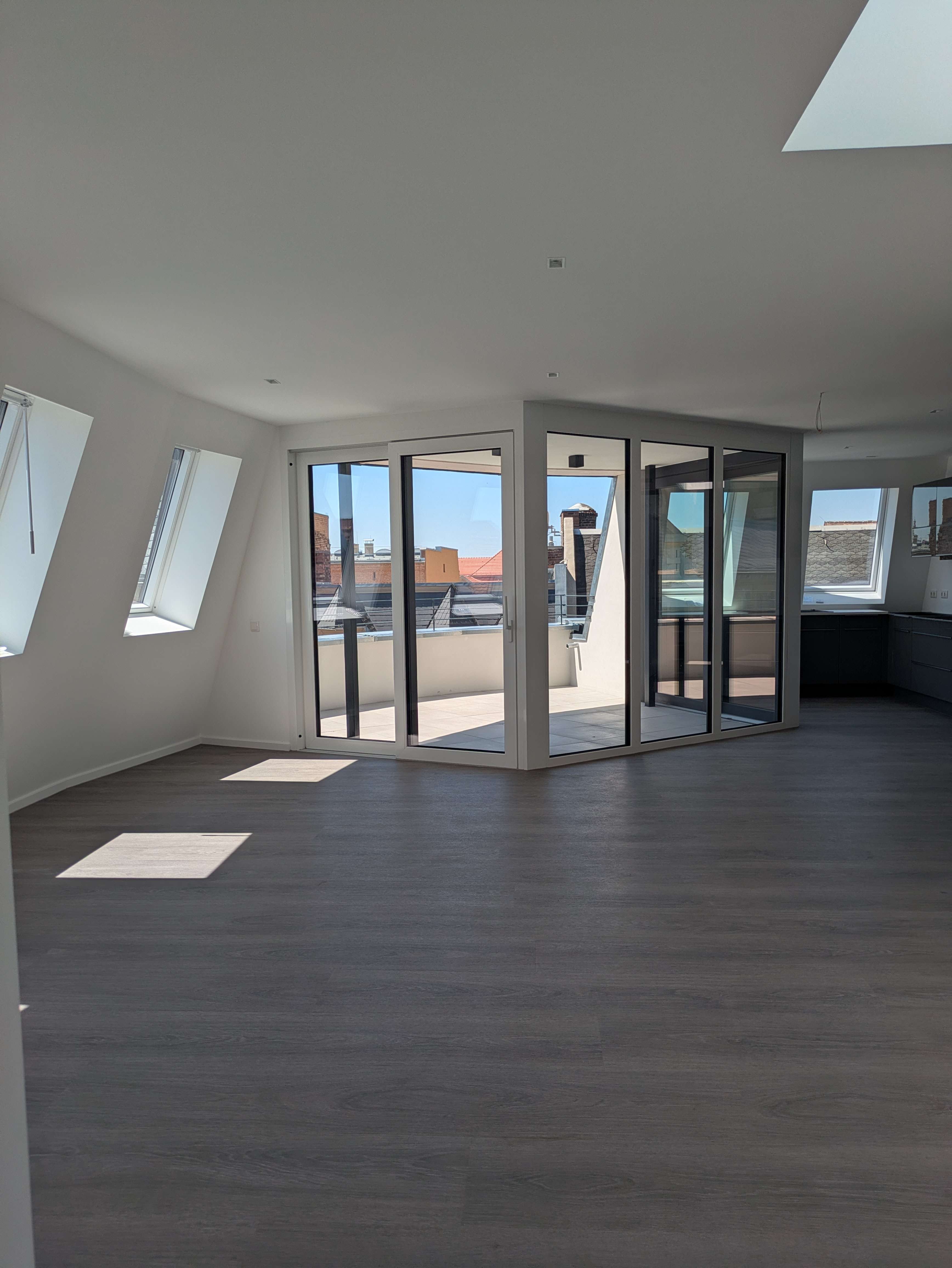 Thumbnail-Wohnung zum Mieten in HalleS. 2.610,00 € 151 m²