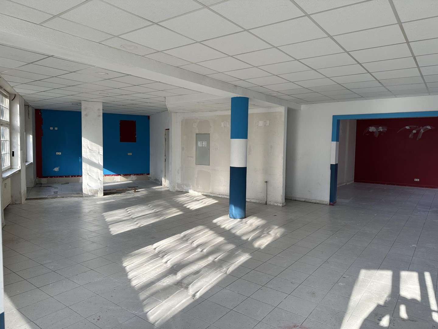 Thumbnail-Einzelhandel in Essen 1.300,00 € 110 m²