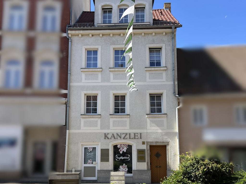 Thumbnail-Haus zum Kaufen in Riesa 130.000,00 € 154.95 m²