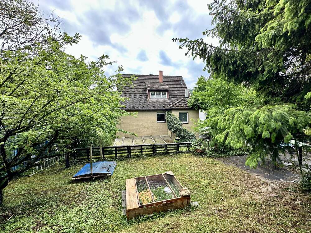 Thumbnail-Haus zum Kaufen in Stuttgart 430.000,00 € 180 m²