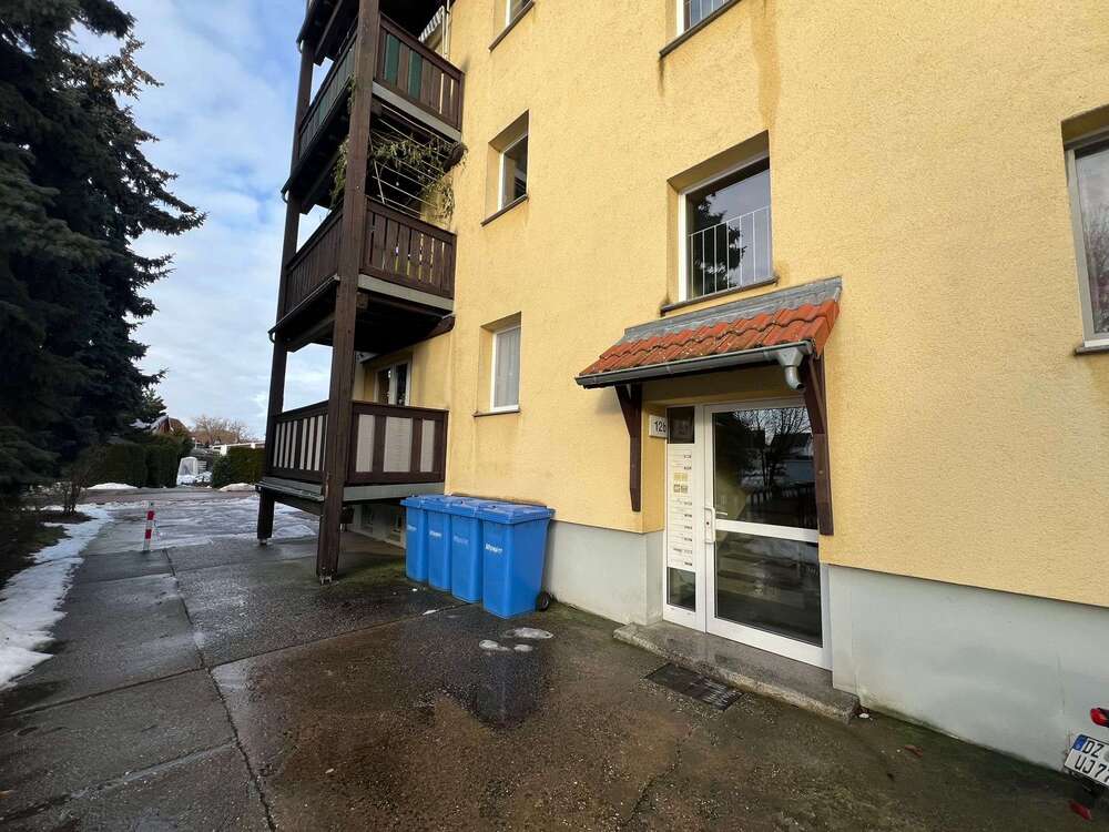 Thumbnail-Wohnung zum Kaufen in Wiedemar OT Zwochau 75.000,00 € 59 m²