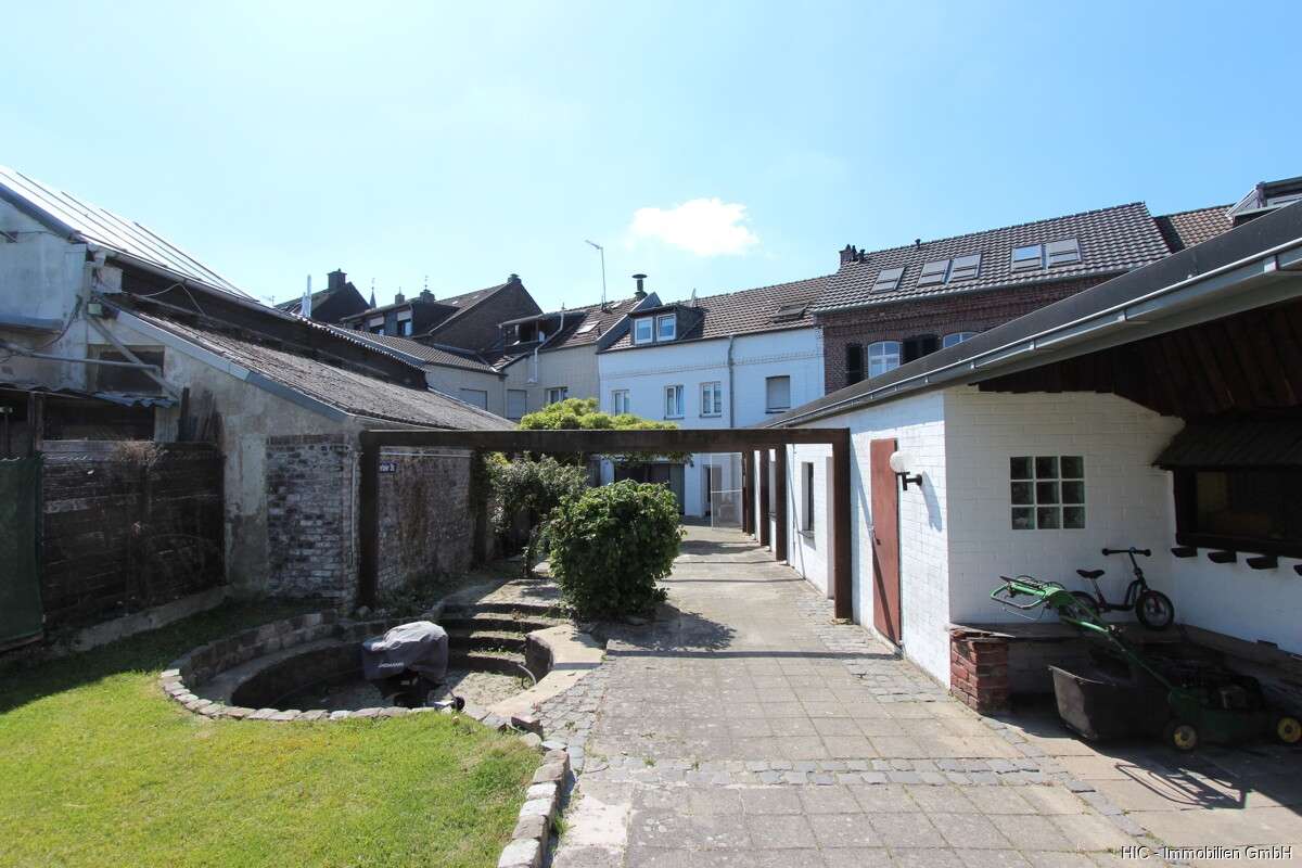 Thumbnail-Haus zum Kaufen in Nettetal 549.000,00 € 206 m²