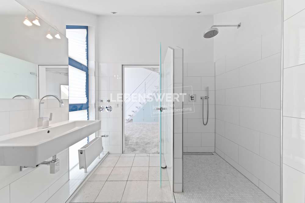 Thumbnail-Wohnung zum Kaufen in Hilden 329.000,00 € 97 m²