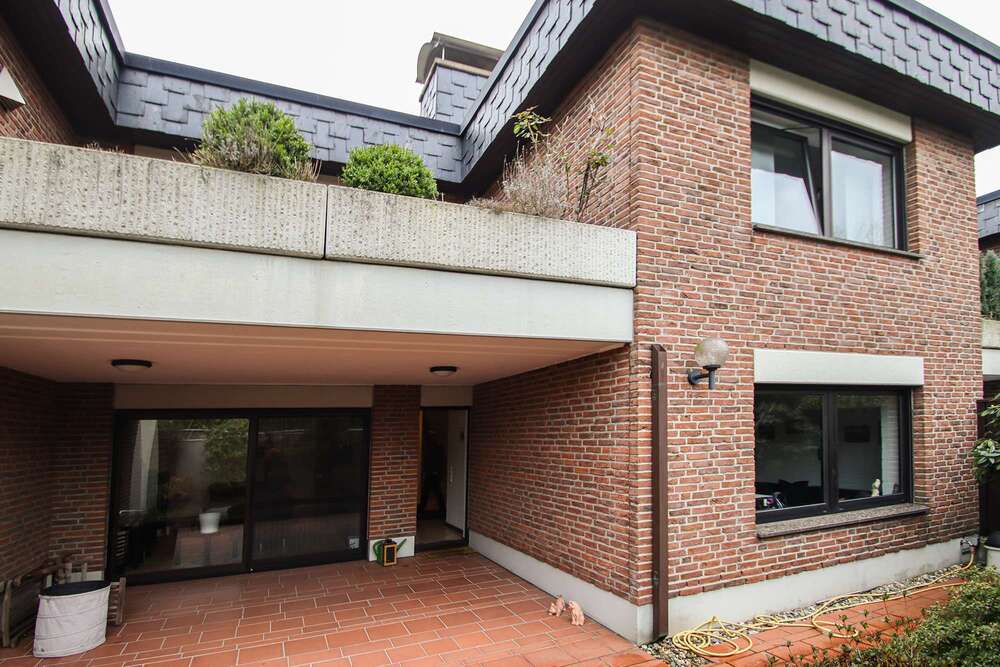 Thumbnail-Haus zum Mieten in Erkrath 2.200,00 € 165 m²