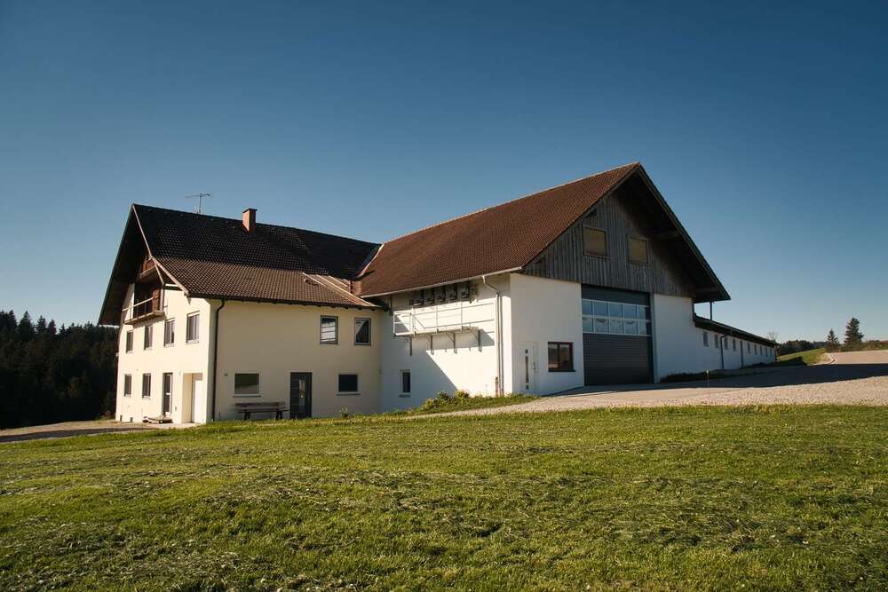 Thumbnail-Haus zum Kaufen in Wiggensbach 1.490.000,00 € 223 m²