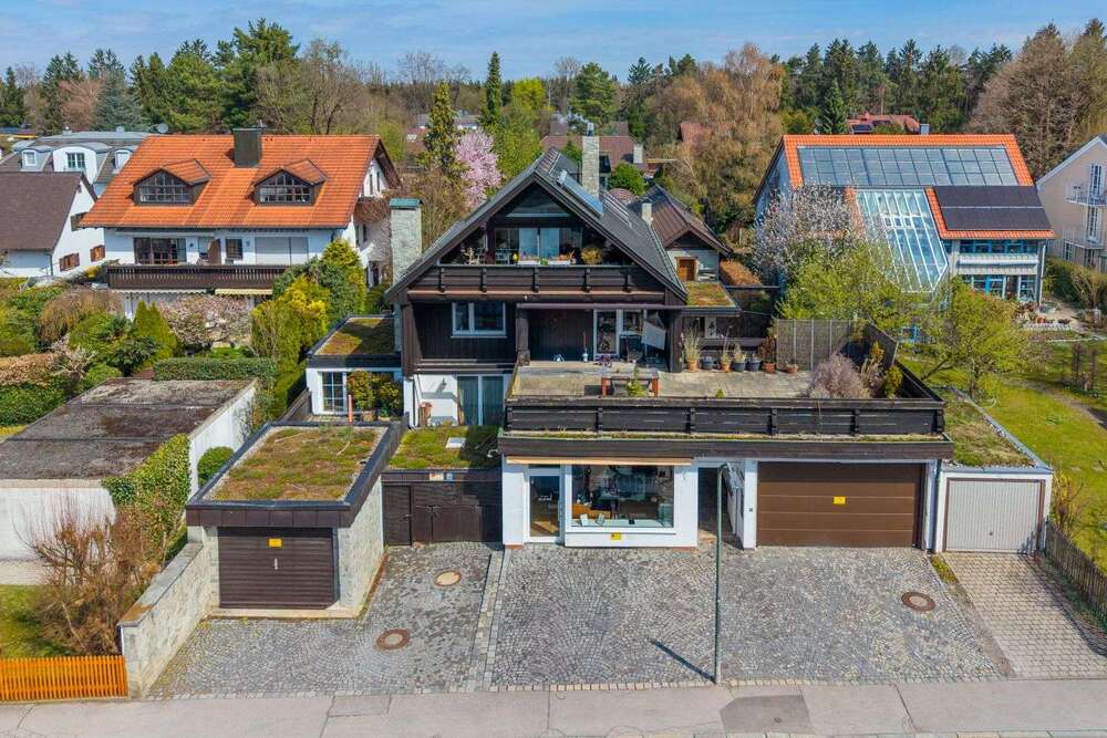 Thumbnail-Haus zum Kaufen in München 2.200.000,00 € 390 m²