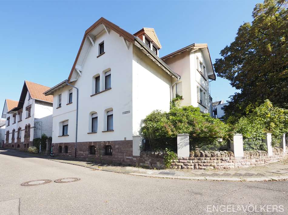 Thumbnail-Haus zum Kaufen in Saarbrücken 679.000,00 € 250 m²