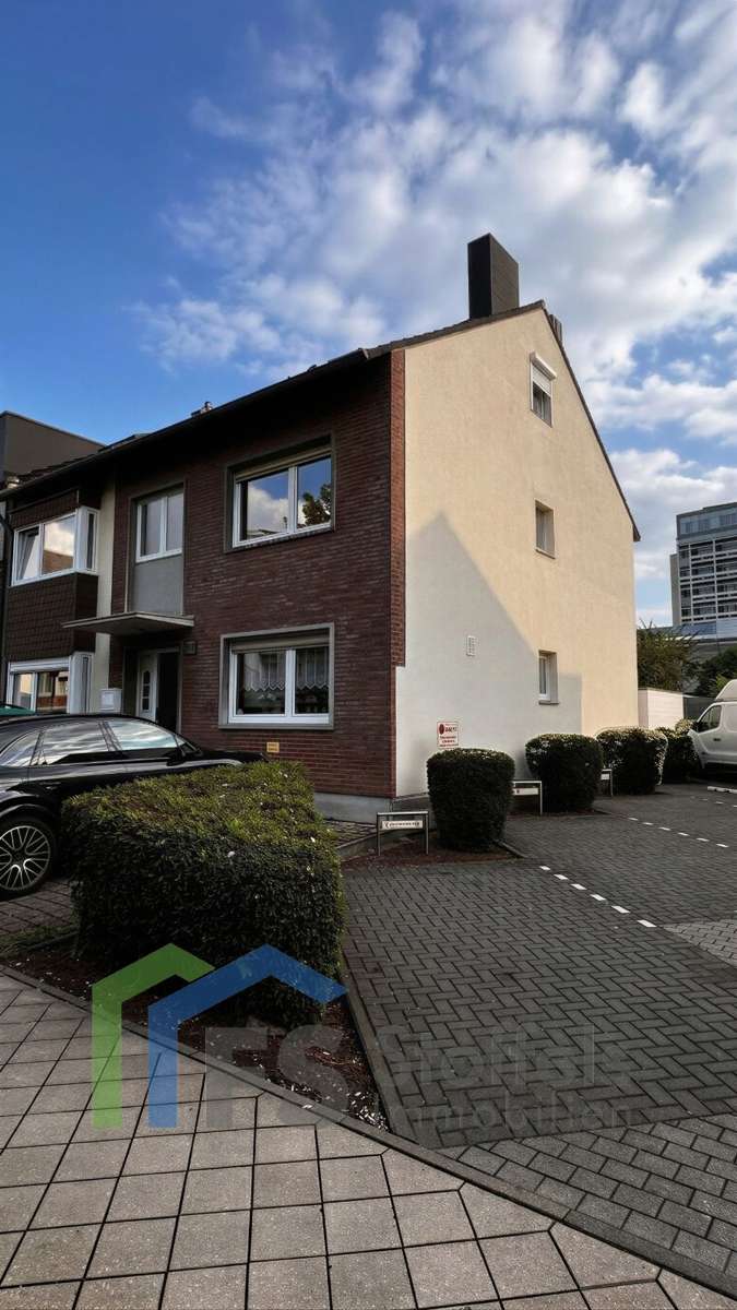 Thumbnail-Haus zum Kaufen in Düren 495.000,00 € 244 m²