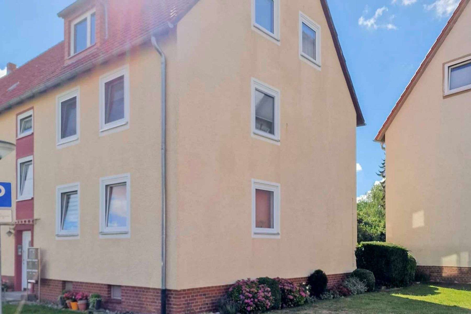 Thumbnail-Wohnung zum Kaufen in Salzgitter 49.000,00 € 53.05 m²
