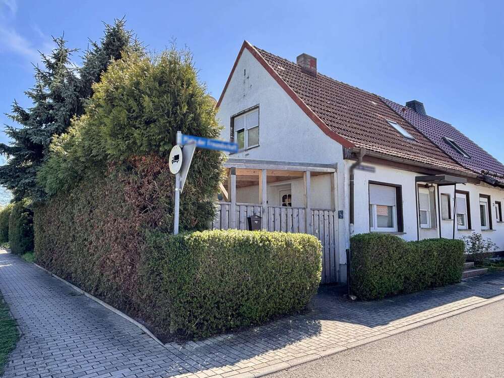 Thumbnail-Haus zum Kaufen in Seegebiet Mansfelder Land 119.000,00 € 90 m²