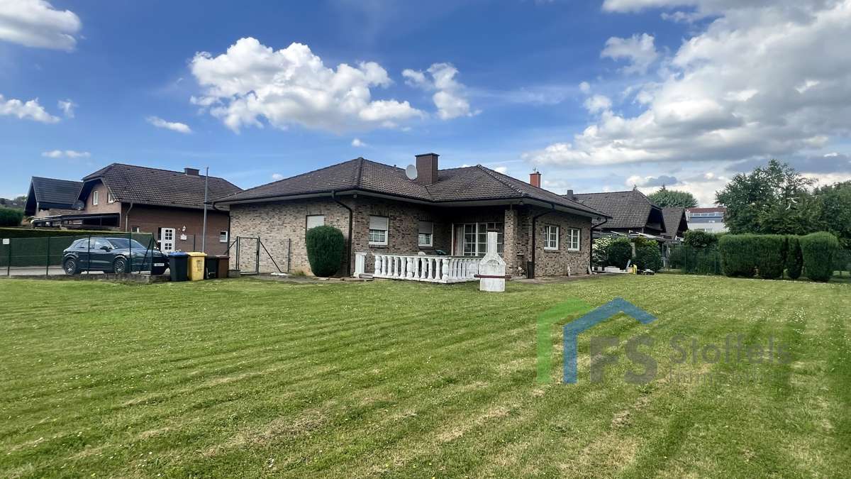 Thumbnail-Haus zum Kaufen in Merzenich 549.000,00 € 180 m²