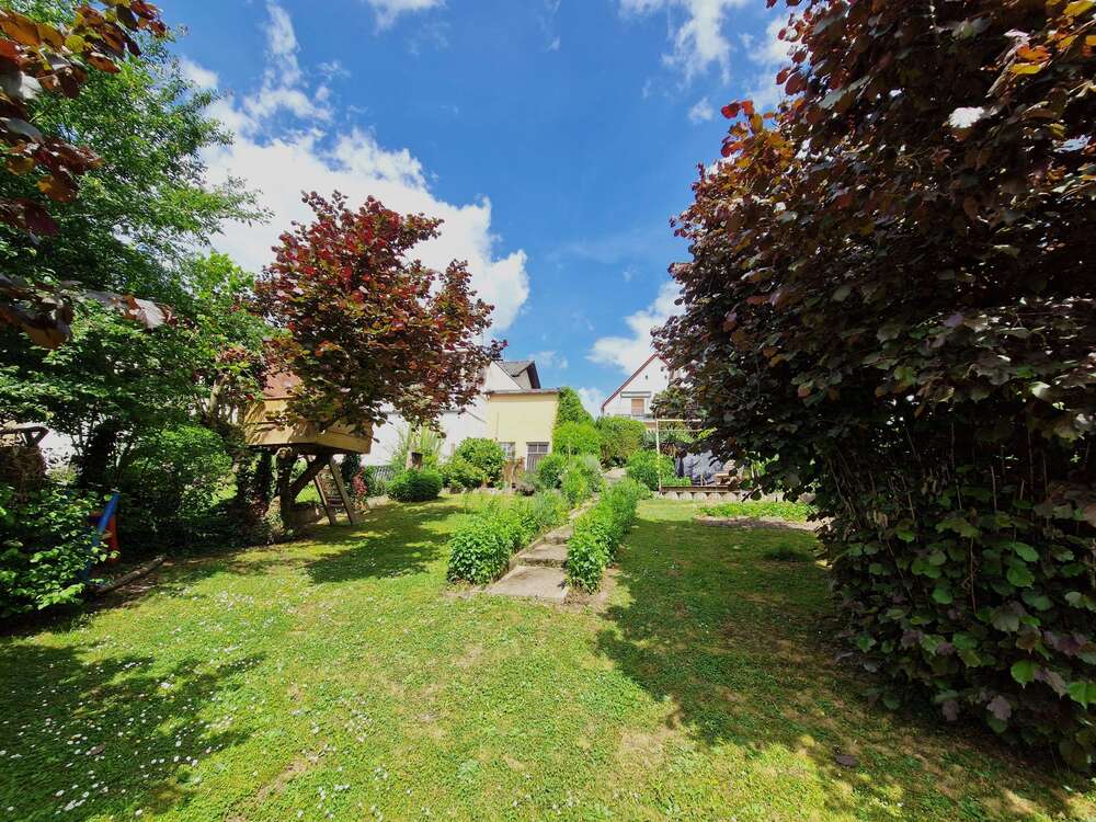 Thumbnail-Haus zum Kaufen in Nidderau 349.000,00 € 151 m²