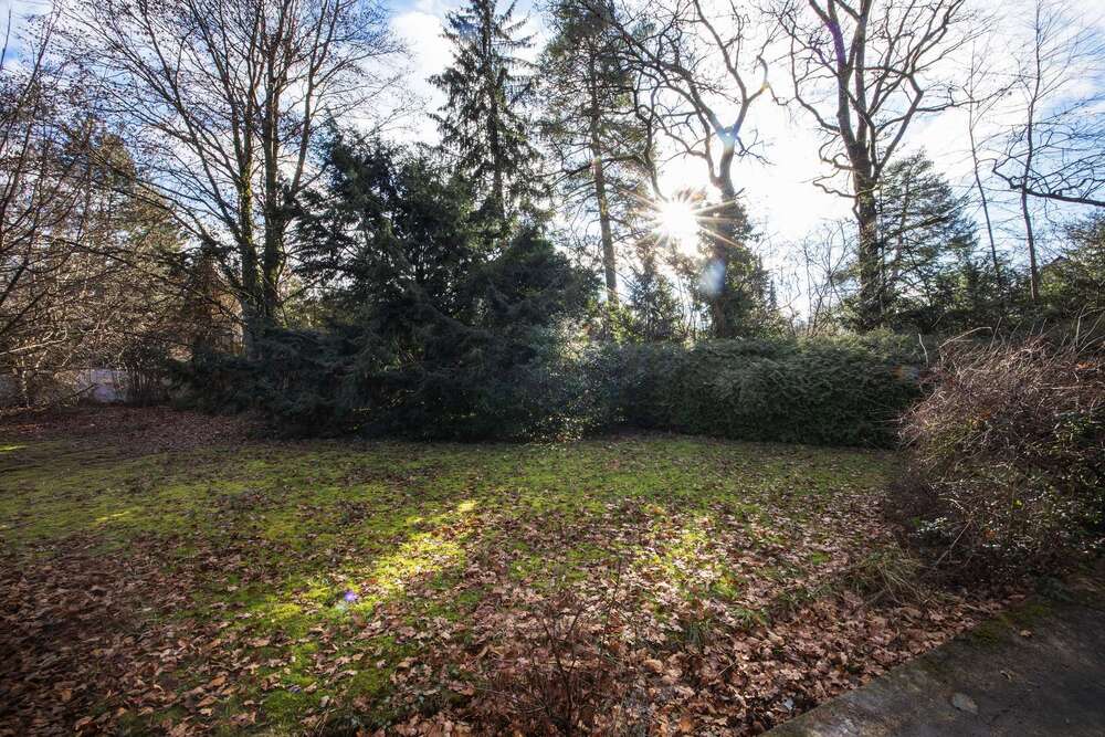 Thumbnail-Grundstück zu verkaufen in Grasbrunn 2.100.000,00 € 1406 m²