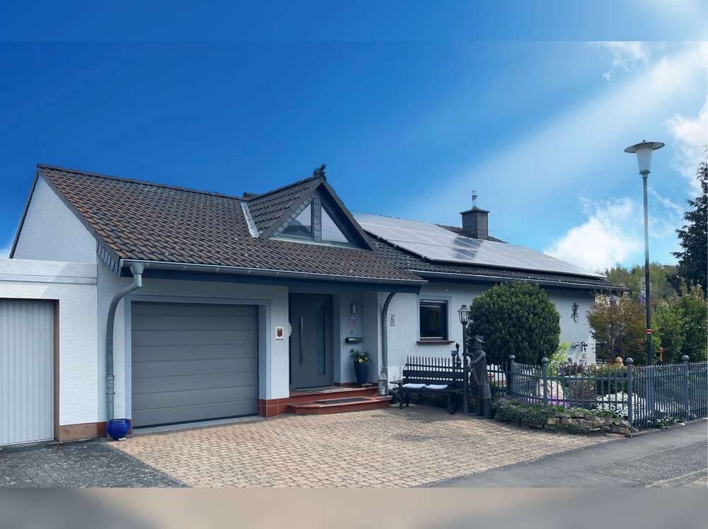 Thumbnail-Haus zum Kaufen in Beltheim Schnellbach 349.000,00 € 255.74 m²