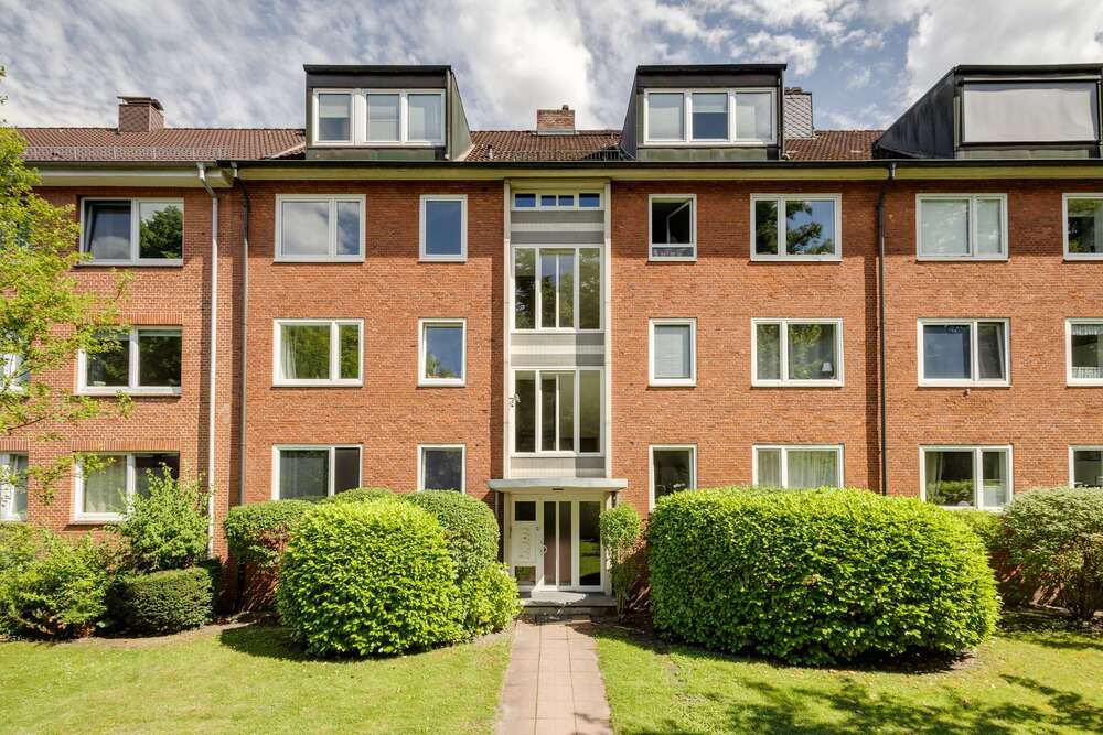 Thumbnail-Wohnung zum Kaufen in Hamburg 675.000,00 € 102.92 m²