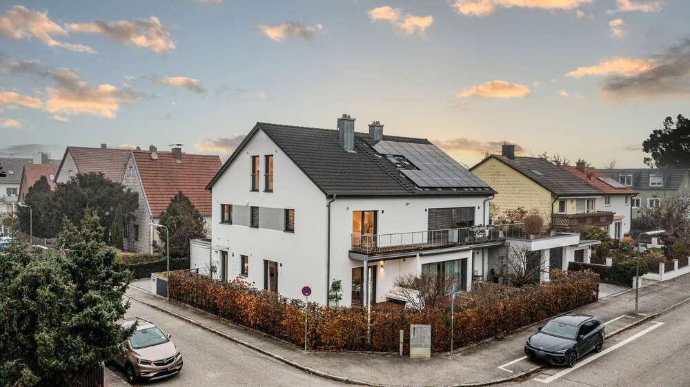 Thumbnail-Haus zum Kaufen in München 998.000,00 € 130 m²