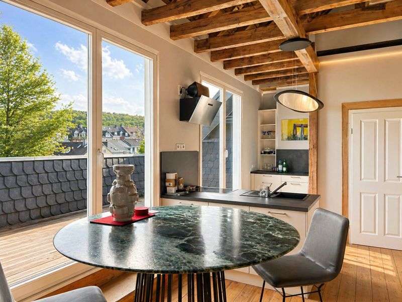 Thumbnail-Wohnung zum Mieten in Wuppertal 3.500,00 € 243 m²