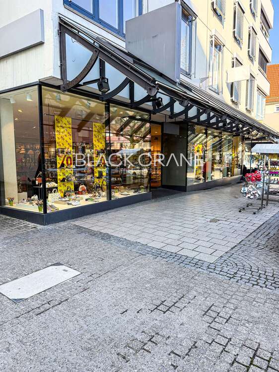 Thumbnail-Einzelhandel in Stuttgart 9.500,00 € 398 m²