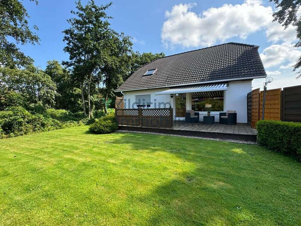 Thumbnail-Haus zum Kaufen in Cuxhaven Stickenbüttel 390.000,00 € 140 m²