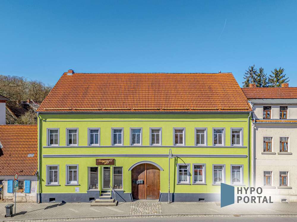 Thumbnail-Haus zum Kaufen in Teuchern 179.900,00 € 281 m²