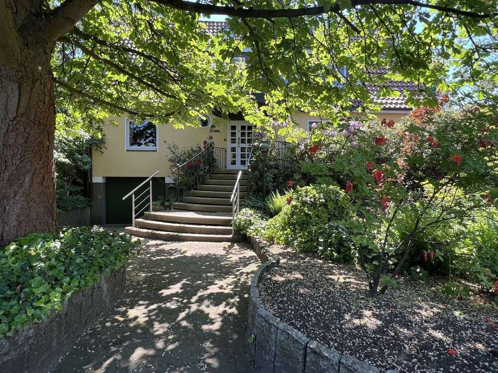 Thumbnail-Grundstück zu verkaufen in Hannover Isernhagen-Süd 900.000,00 € 1147 m²