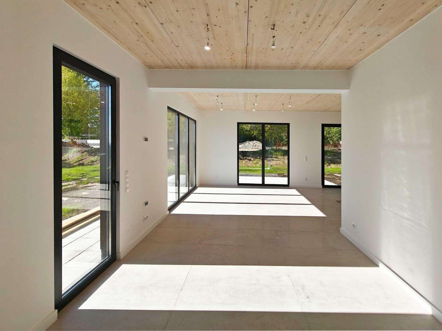 Thumbnail-Wohnung zum Mieten in Hochkirch 1.360,00 € 115 m²