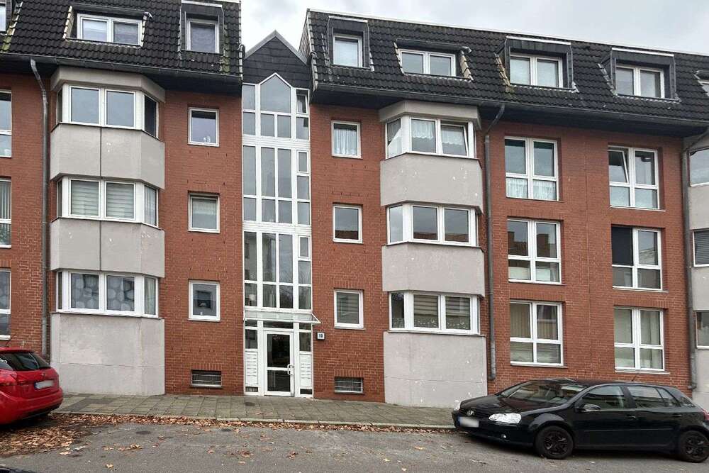 Thumbnail-Wohnung zum Kaufen in Bremerhaven 98.000,00 € 59 m²