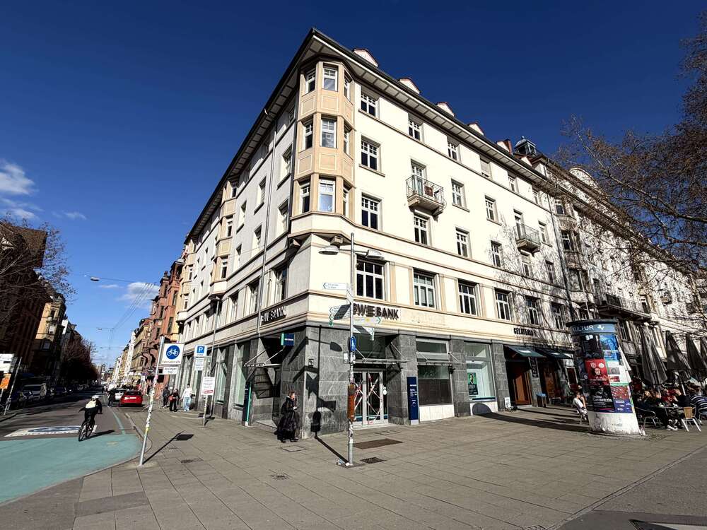 Thumbnail-Büro in Stuttgart 14.125,00 € 743.42 m²