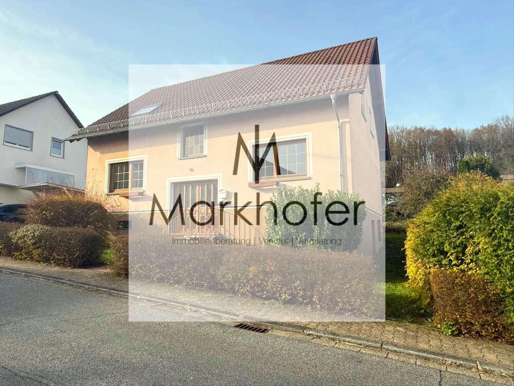 Thumbnail-Haus zum Kaufen in Bexbach- Höchen 270.000,00 € 165 m²