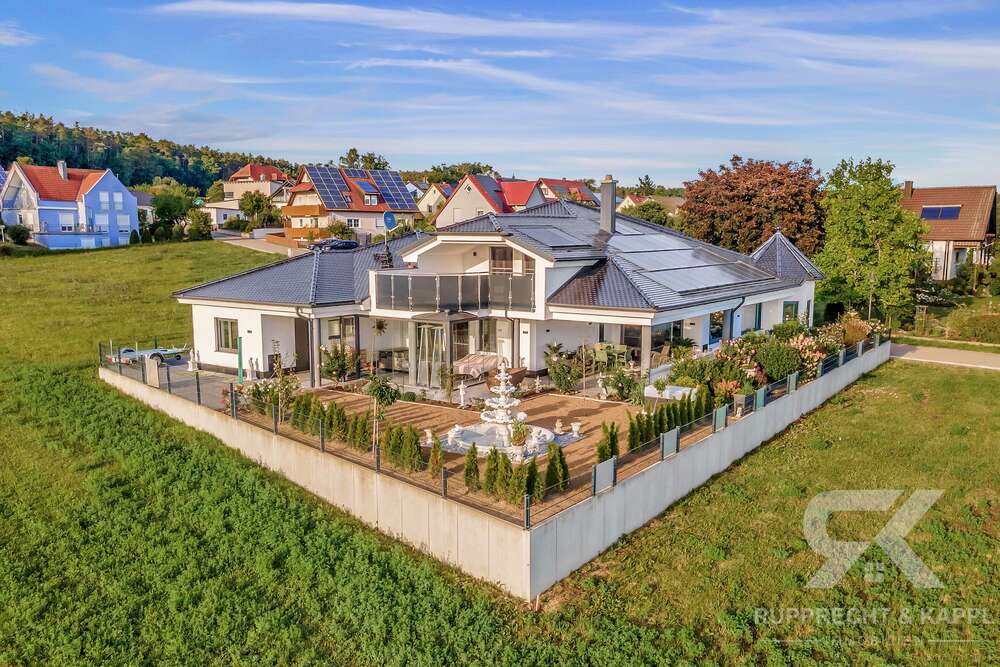 Thumbnail-Haus zum Kaufen in Kümmersbruck 1.290.000,00 € 212 m²