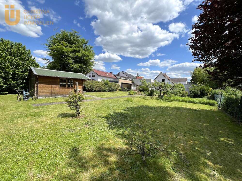 Thumbnail-Haus zum Kaufen in Hainburg Klein-Krotzenburg 559.000,00 € 131 m²