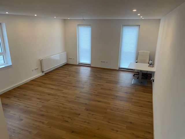 Thumbnail-Büro in Königsbrunn 1.600,00 € 150 m²
