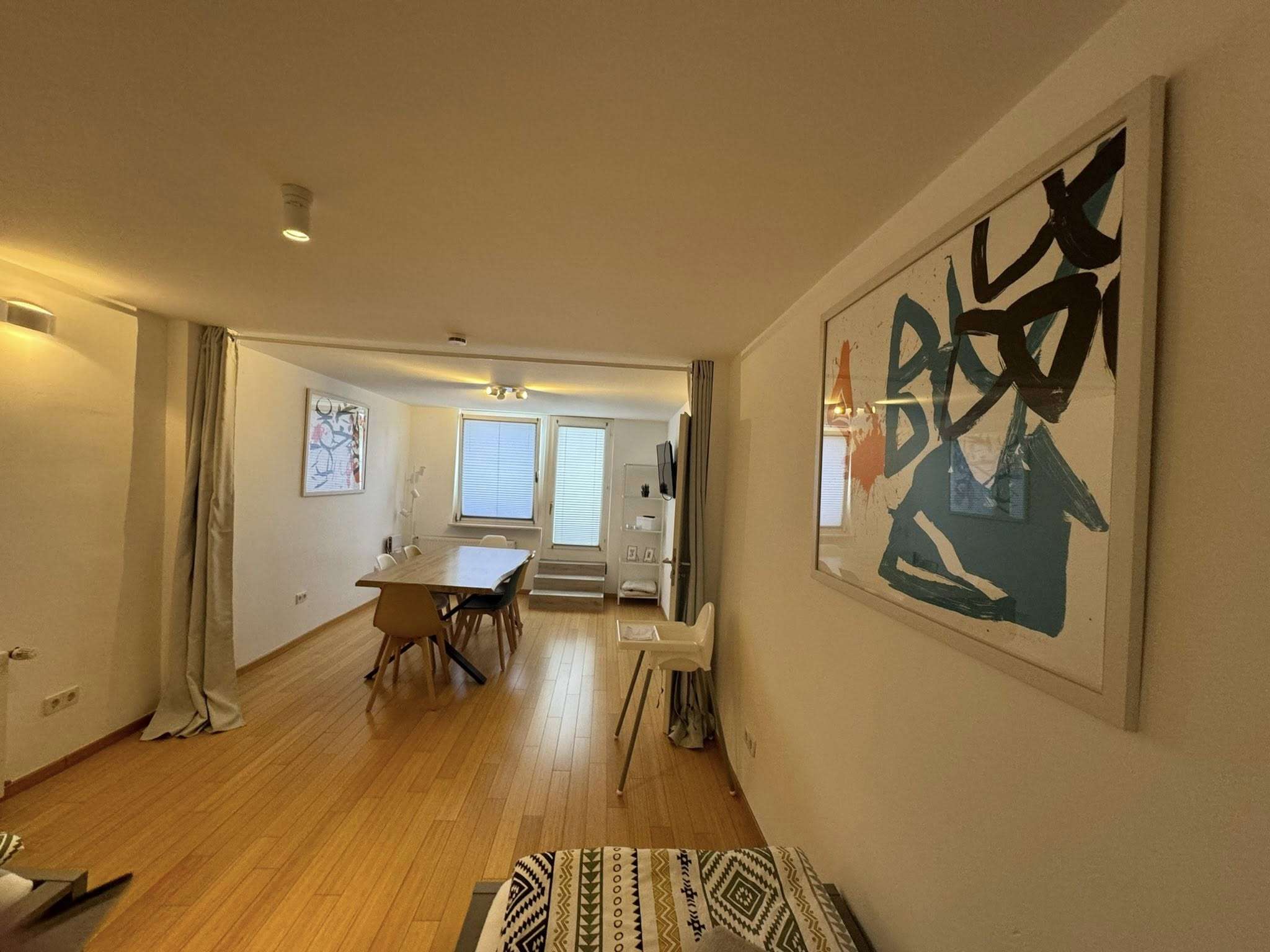 Thumbnail-Wohnung zum Mieten in Stuttgart 2.000,00 € 110 m²