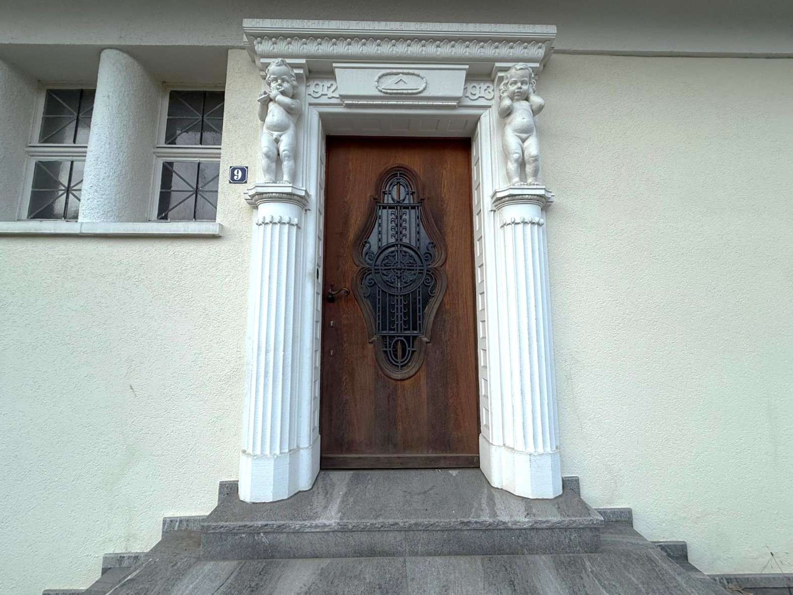 Thumbnail-Haus zum Kaufen in Baden Baden 3.800.000,00 € 1145 m²