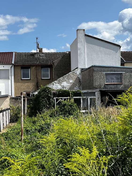 Thumbnail-Haus zum Kaufen in Aken 32.500,00 € 100 m²