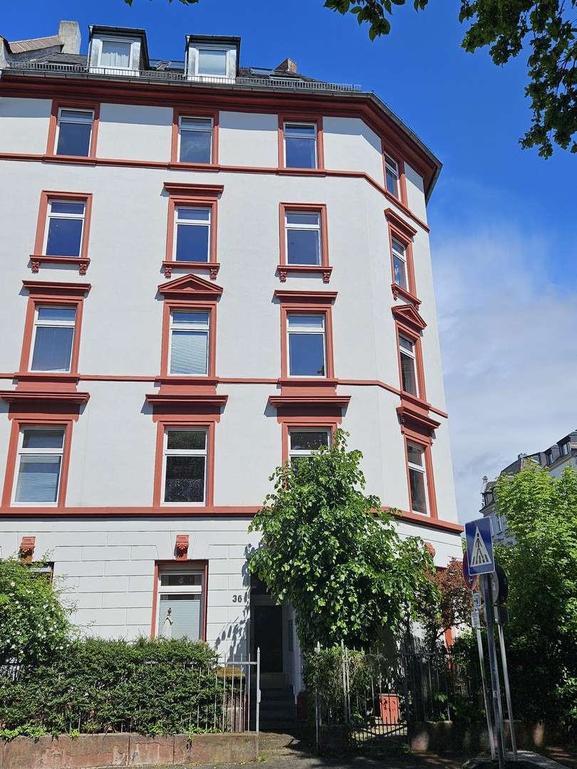 Thumbnail-Wohnung zum Kaufen in Frankfurt 880.000,00 € 107 m²